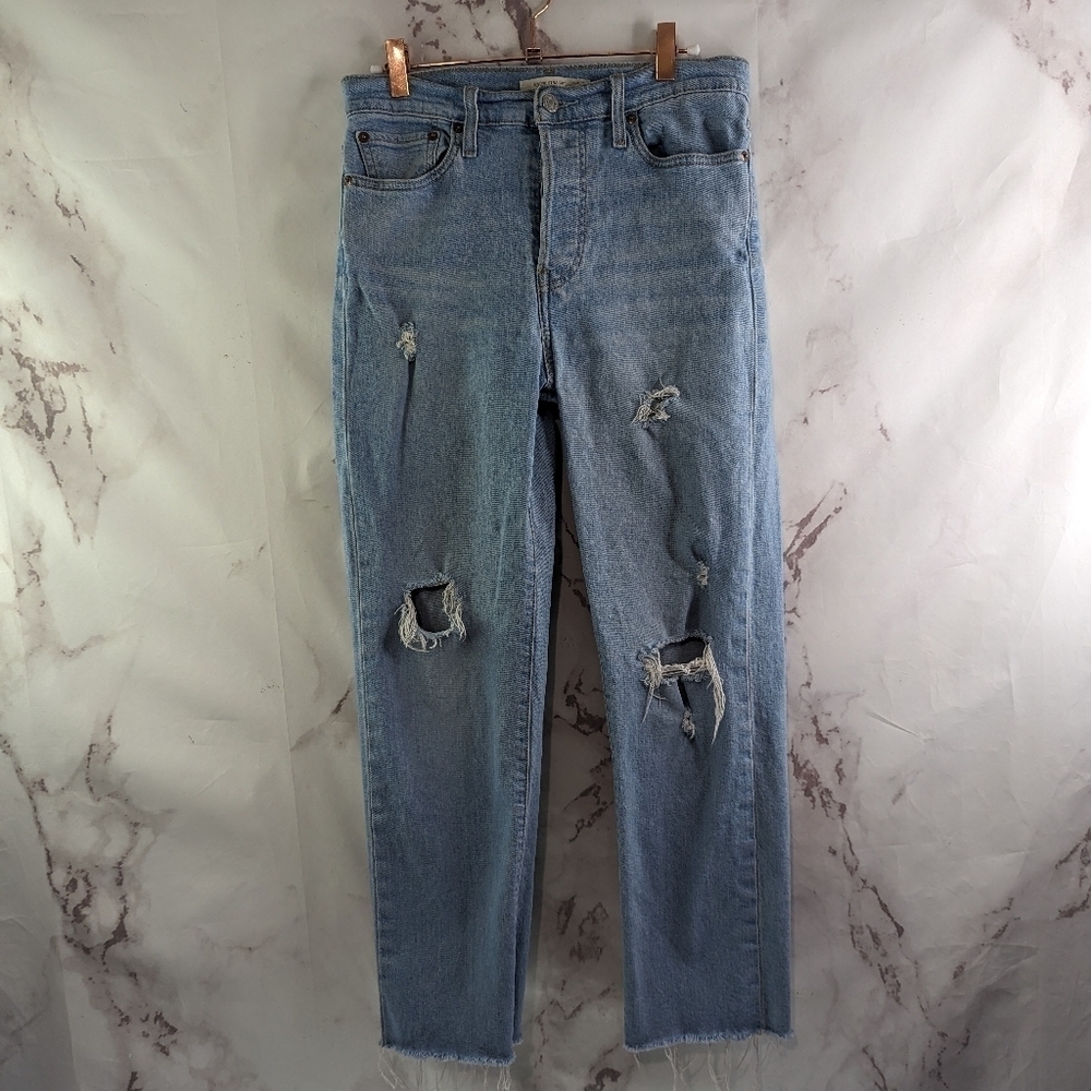 Levis Jeans Women 29 Wedgie Straight Raw Hem Button Fly High Light Distressed